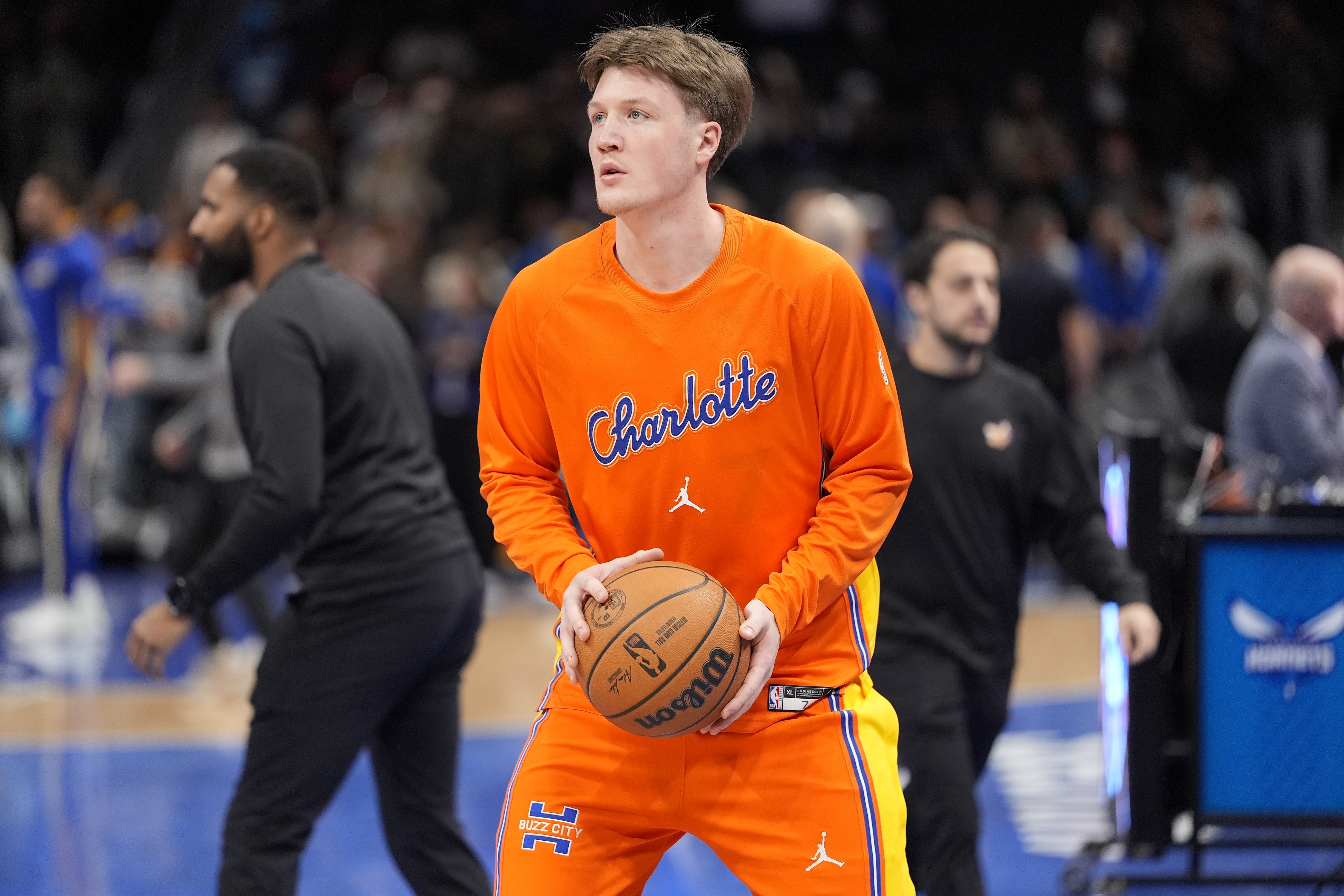 jrs低调看高清直播-克尼佩尔：防守哈登很有趣 他进联盟时我才3岁&amp;那很疯狂